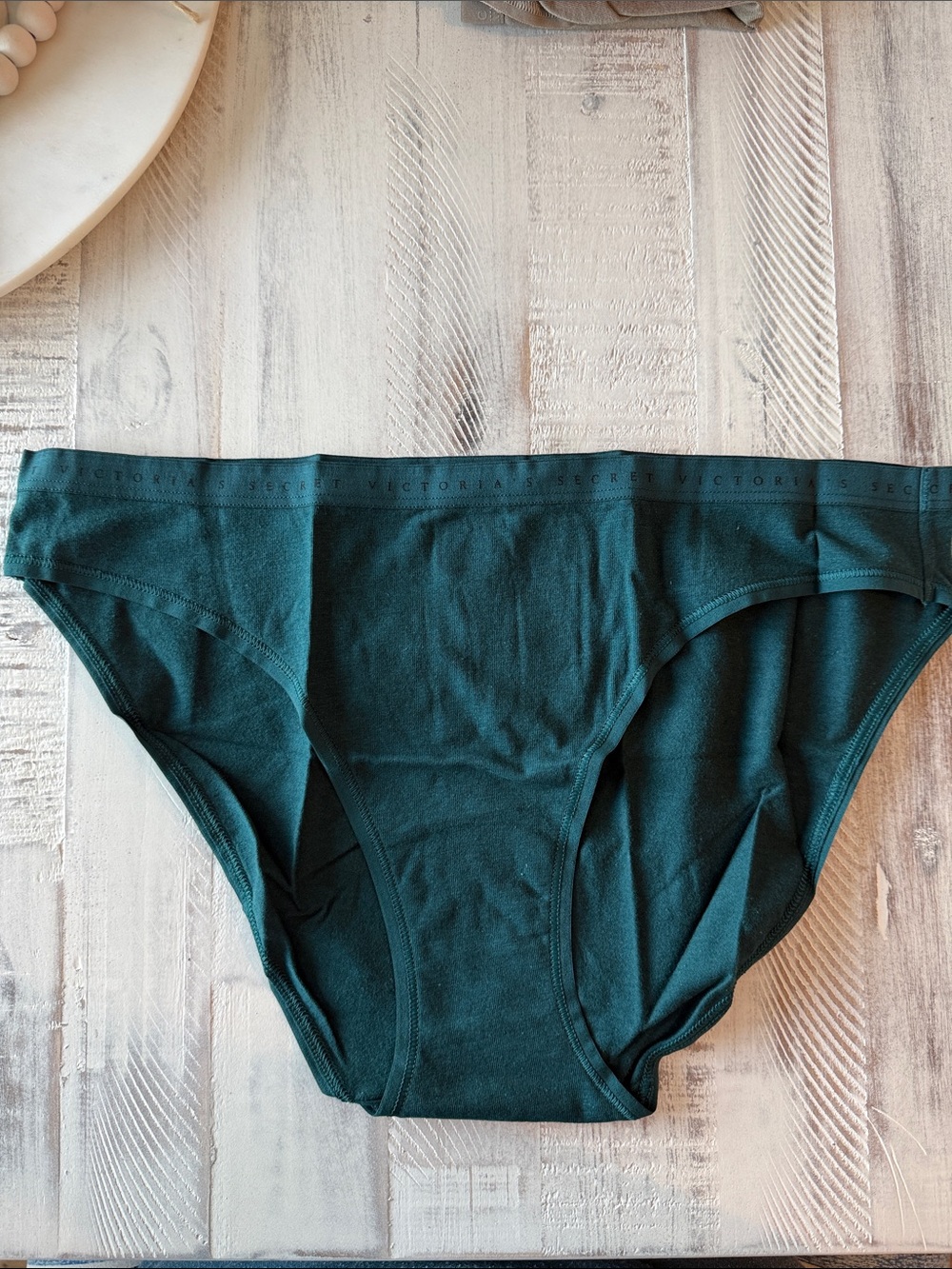 Victoria’s Secret forest green bikini style panty large NWT